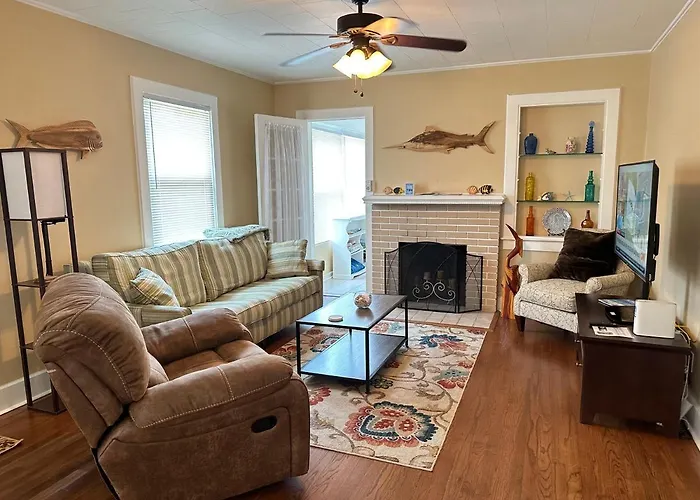 Holiday home Calypso In East Hill Neighborhood ! *