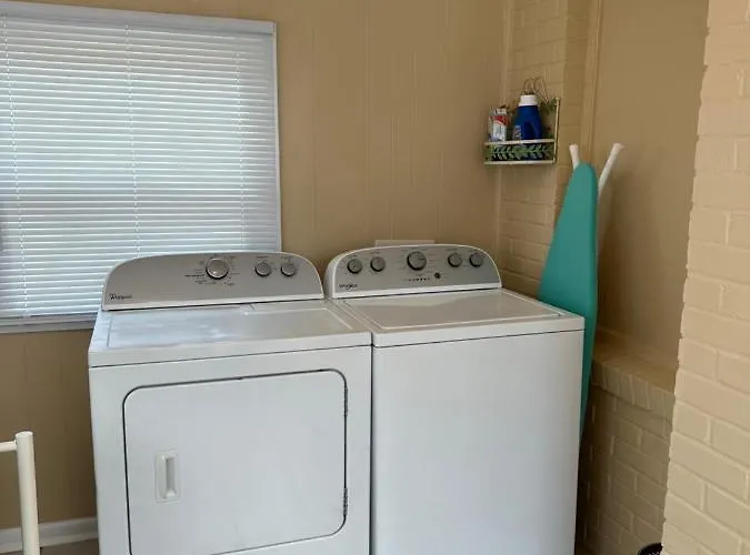Calypso In East Hill Neighborhood ! * Pensacola